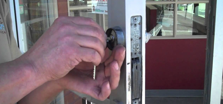 commercial door lock repair Rancho Cordova